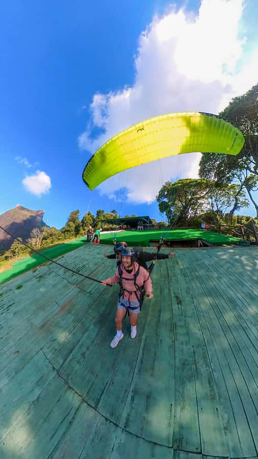 Rio de Janeiro : Paragliding Tandem Flights over Rio - Why this flight is such a good match for Rio