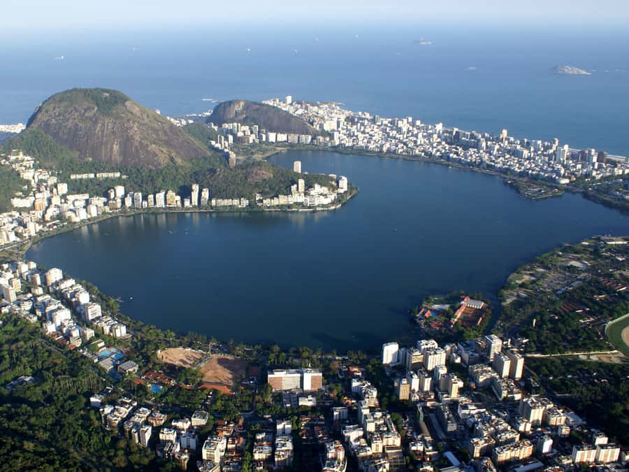 Rio de Janeiro: Sugar Loaf with Lunch and Helicopter Flight - Riding the cable car to Urca Hill