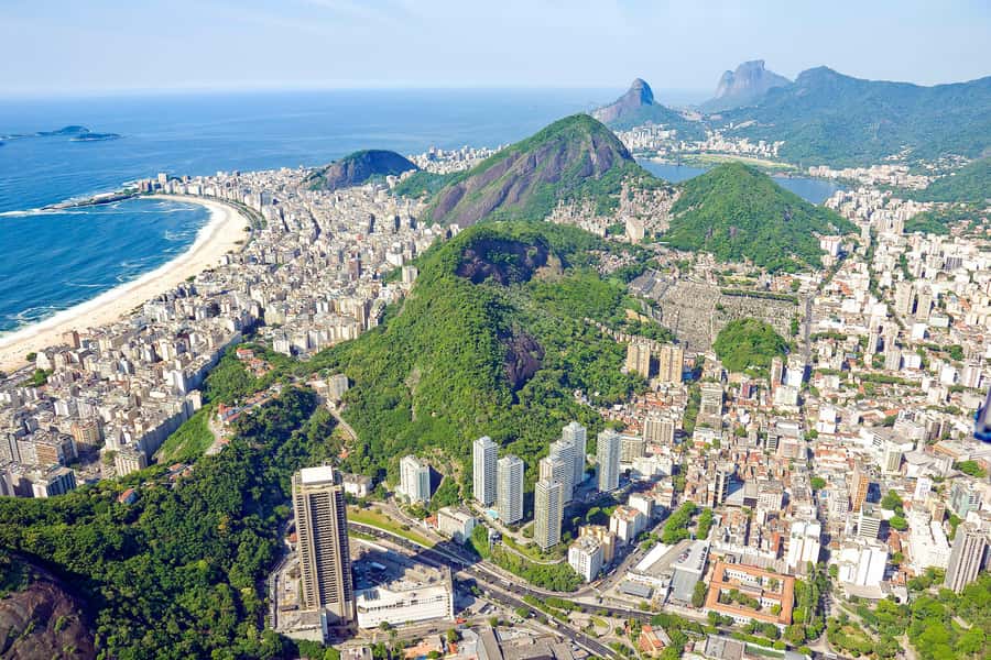 Rio de Janeiro: Sugarloaf Mountain Hike and Climb - Reaching the Sugarloaf summit