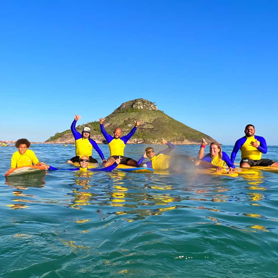 Rio de Janeiro: Surflessons and surfcoach. - Learning the rhythm of Rio’s waves