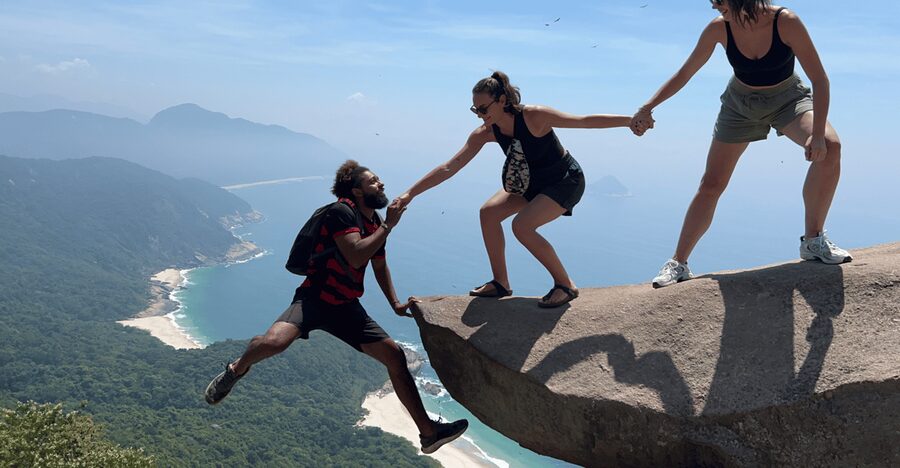 Rio de Janeiro: Telegrafo Rock Hike with Optional Beach Stop - What to bring for the trail