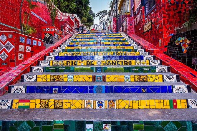 Rio de Janeiro Tour - Discover Christ the Redeemer and the Marvelous City - Sambadrome: Carnival in a 20-minute stop