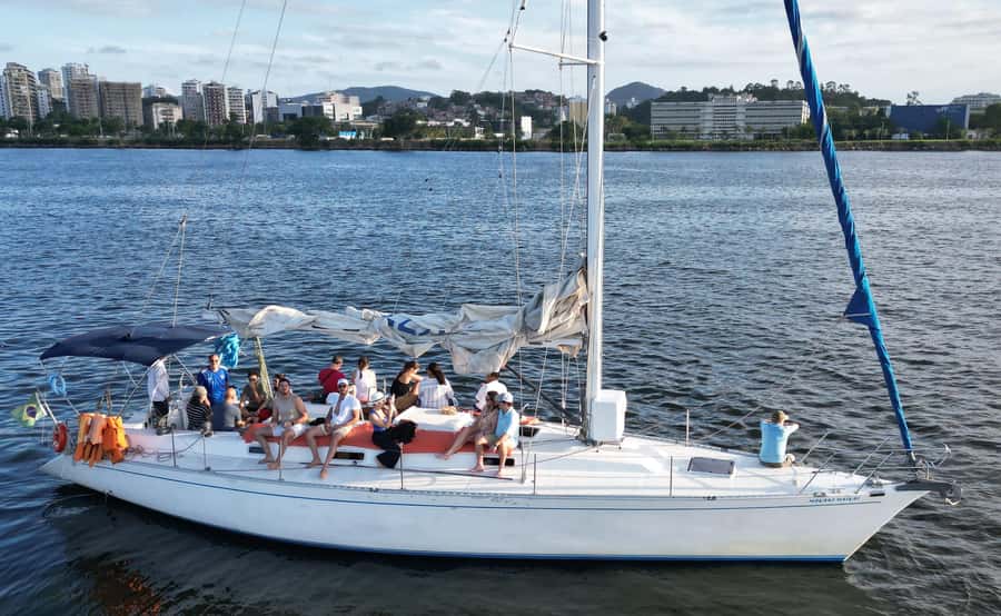 Rio de Janeiro: Wake Up and Sail - Marina da Glória: arrive early and find the right pier