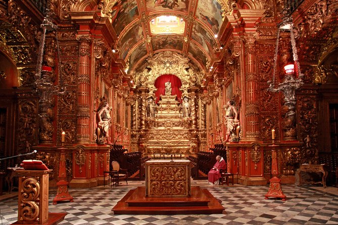 Rio Downtown Tour with Selaron Metropolitan Cathedral and more - São Bento Monastery: a plain entrance, a lavish interior