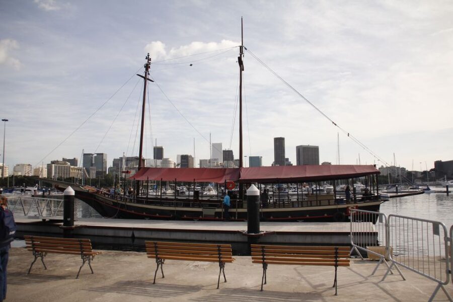 Rio From The Sea: Guanabara Bay Cruise with Optional Lunch - What the $76 price means
