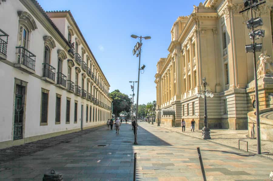 Rio: Historical Walking Tour - Confeitaria Colombo and the pleasure of a historic café