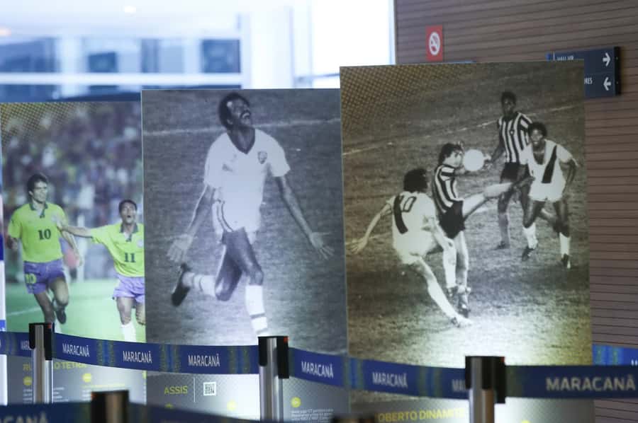 Rio: Maracanã Stadium Official Entrance Ticket - Photos, souvenirs, and extra charges