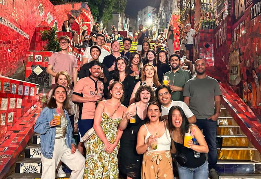 Rio: Pub Crawl in Lapa with Cachaça Tasting and Live Samba - Why Lapa is the right place for a Rio night out