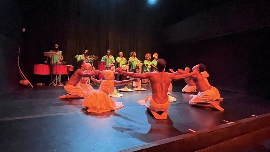 Salvador by Night: Cultural Dinner and Show - What the Bahian show actually presents