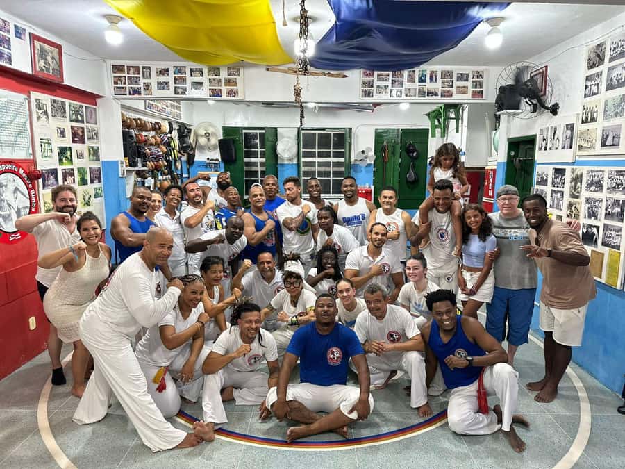 Salvador: Capoeira Class at Mestre Bimba's 1st Ever School. - Who should book this capoeira experience