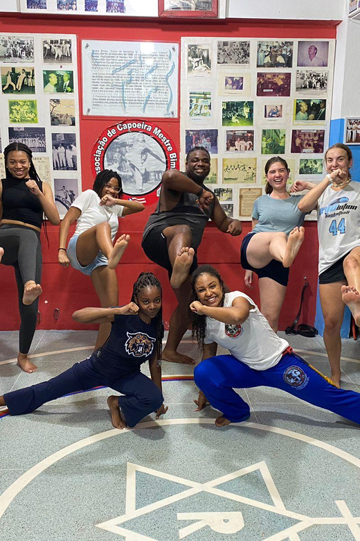 Salvador: Capoeira Class at Mestre Bimba's 1st Ever School. - What fits into one hour