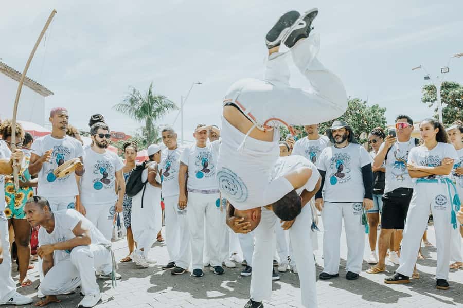 Salvador: CAPOEIRA CLASS - CULTURAL - Warm-ups That Test Agility and Coordination