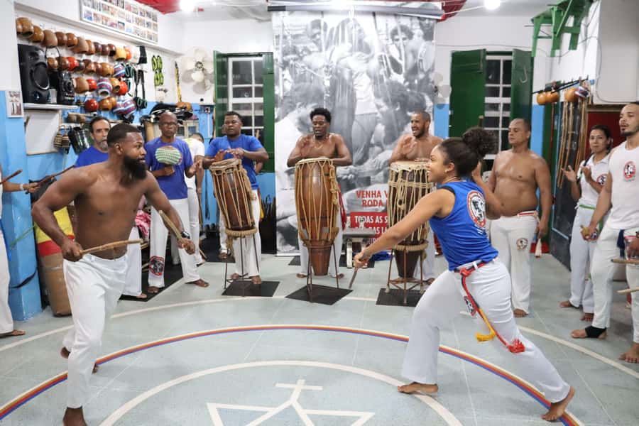 Salvador: Cultural Night of Capoeira, Samba, and Drumming - Finding the association in Largo do Terreiro de Jesus