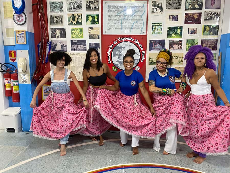 Salvador: Cultural Treasure - Samba de Roda. - The first steps: a friendly start for beginners