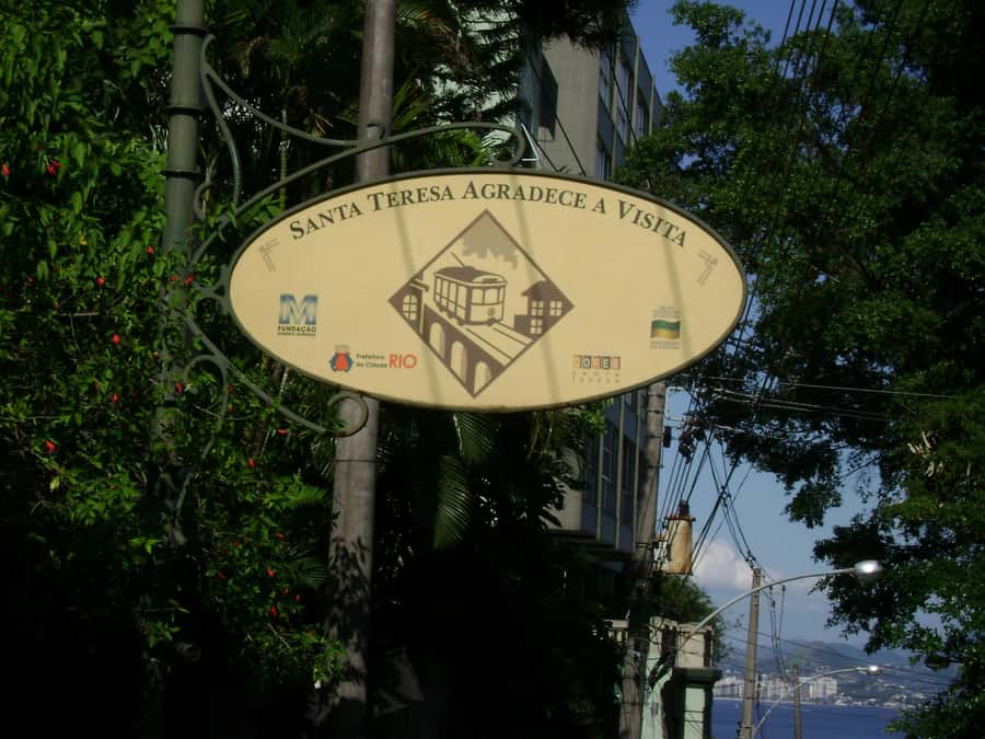 Santa Teresa - Bohemia and Art - Parque das Ruínas and the Laurinda Santos Lobo mansion