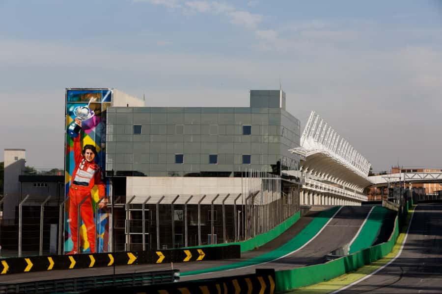 São Paulo: Ayrton Senna Highlights Tour - SID and the specialist racing stops