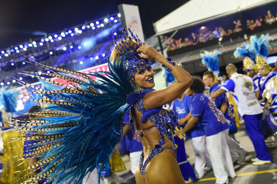 São Paulo Carnival Seating with Food, Drinks, & Transfer - Why São Paulo Carnival works best from a box