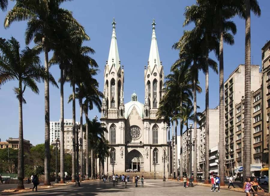 São Paulo: Downtown Walking Tour with Farol Santander Entry - Pátio do Colégio and the first chapter of São Paulo