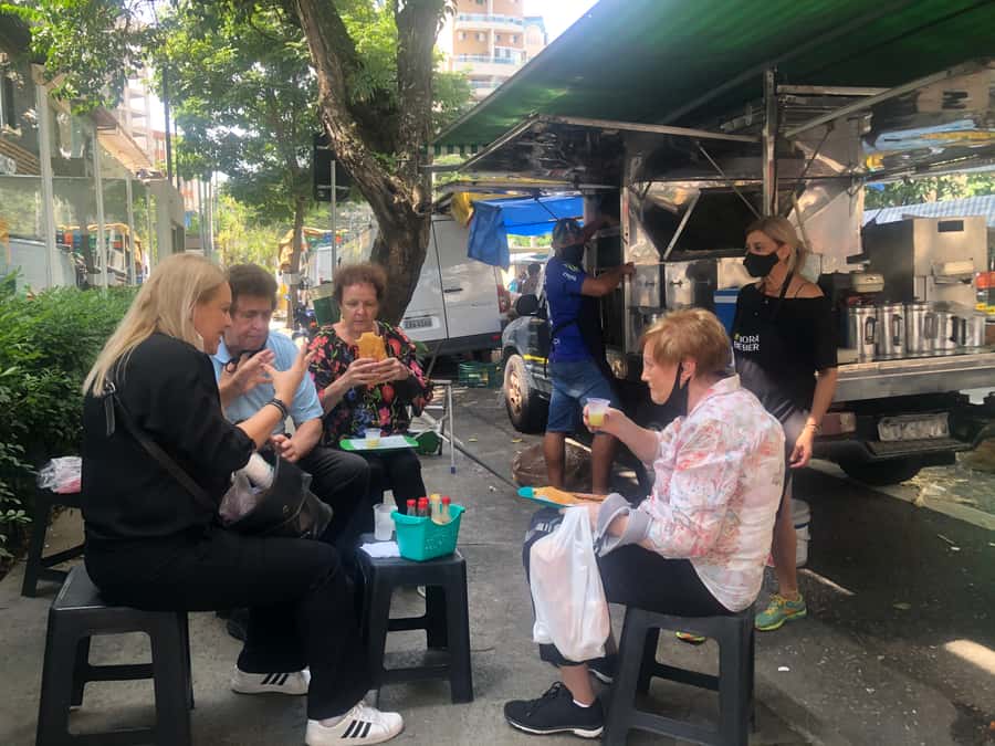 São Paulo: Food, Culture & History Private Tour - Stories about culture, migration, and daily life