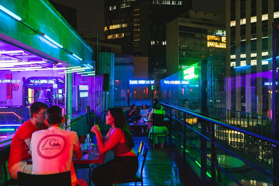 São Paulo: Nightlife Extravaganza Tour with Rooftop Bars - Late-night food, with a separate bill