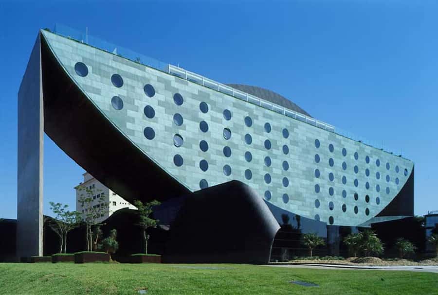São Paulo: Private 4-Hour Architecture Tour - Why a private car makes sense for four hours