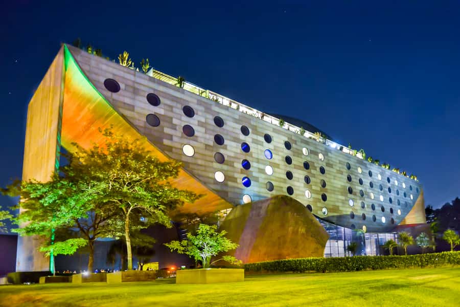 São Paulo: Private 4-Hour Night Tour - Timing, comfort, and practical details