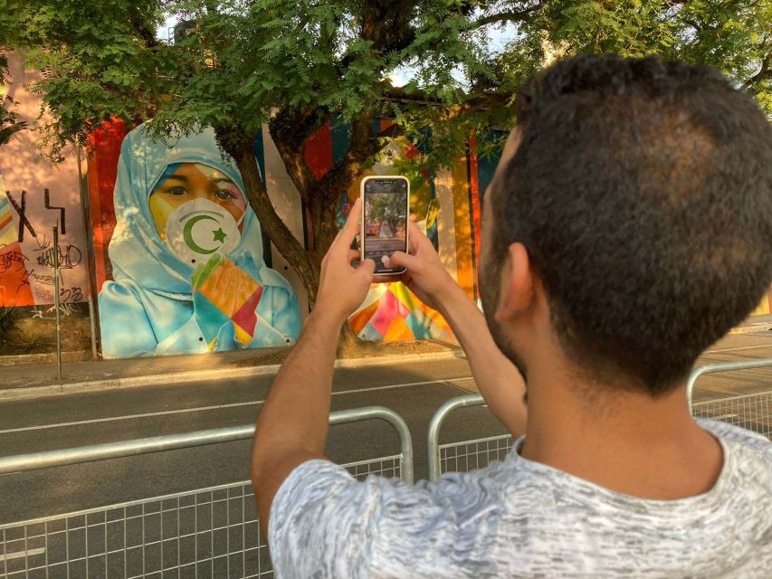São Paulo: Street Art Bike Tour - The guide makes the difference
