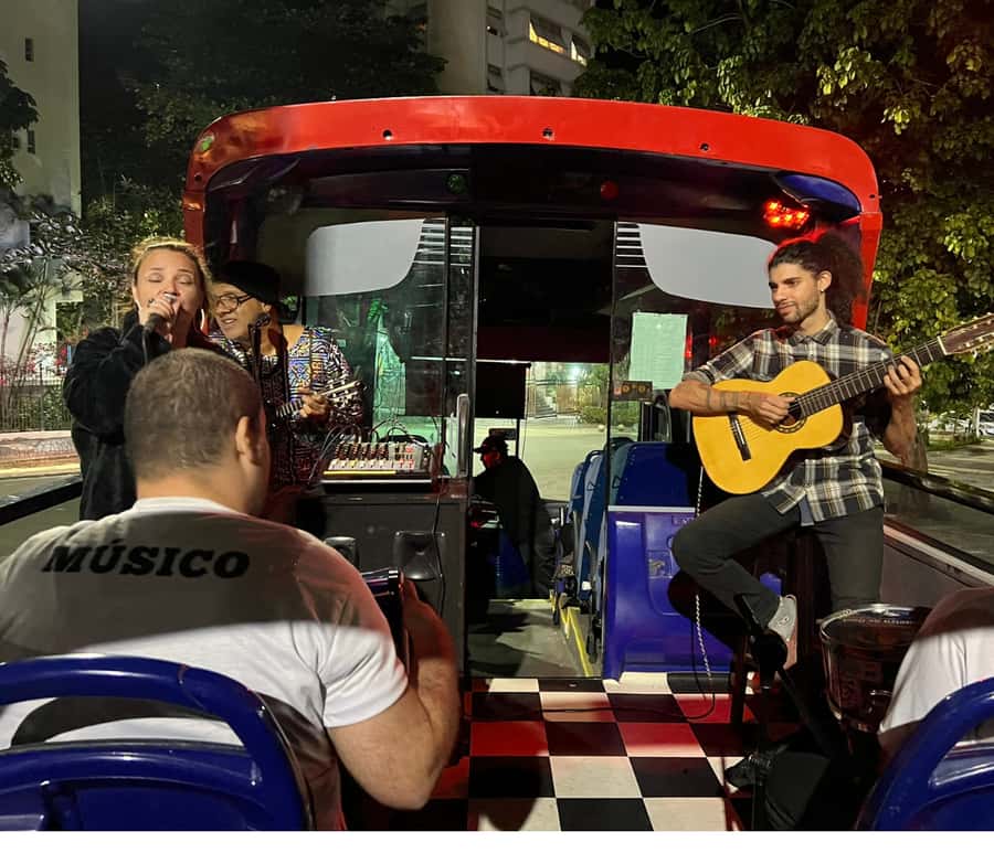 Skyline Night Tour Rio de Janeiro - Panoramic City Tour Rio Samba Bus - FAQ