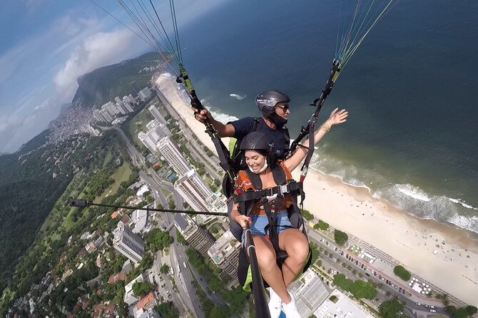 Tandemflyrio paragliding, Rio de Janeiro - Taking off above São Conrado