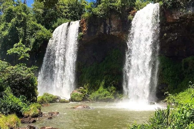 Tour Tour, We take the tour of the Argentina + Puerto Iguaçu Falls - Lunch in Puerto Iguazú around 1 p.m.