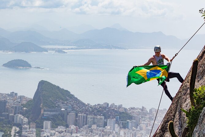 Trail and Rappel on Morro Dois Irmãos - The 50-minute climb to the summit