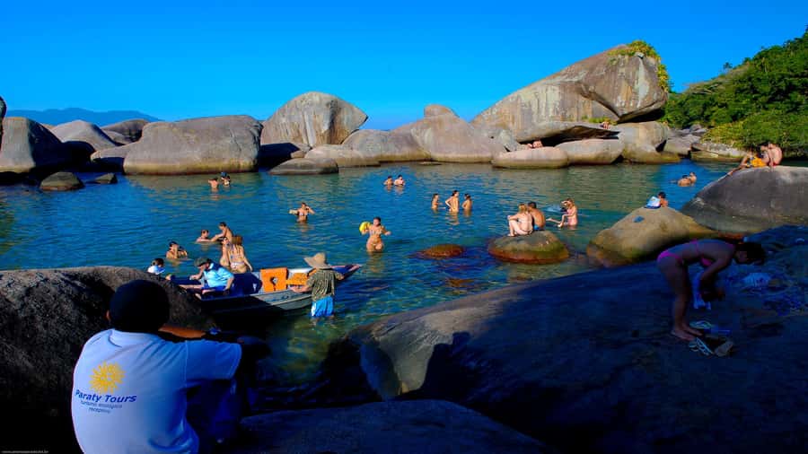 Trindade Day Trip: Nature and Sea Adventure from Paraty - Cepilho Beach and the first sea views